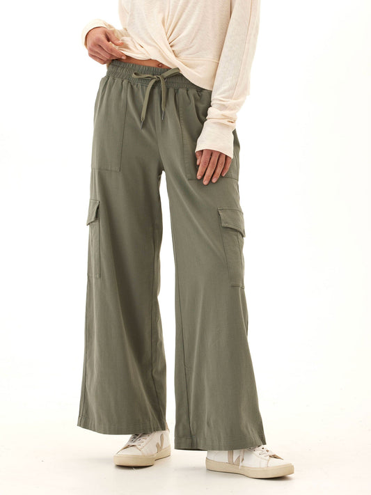 Eila Stretch Twill Wide Leg Cargo Pant