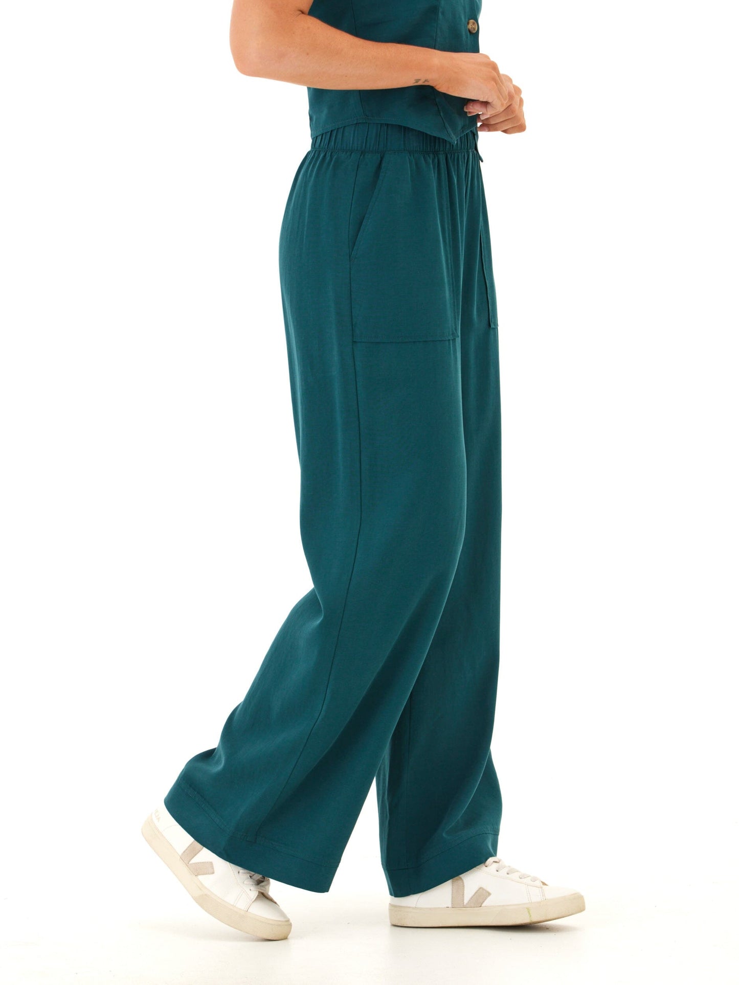 Izzy Breezy Linen Wide Leg Pant