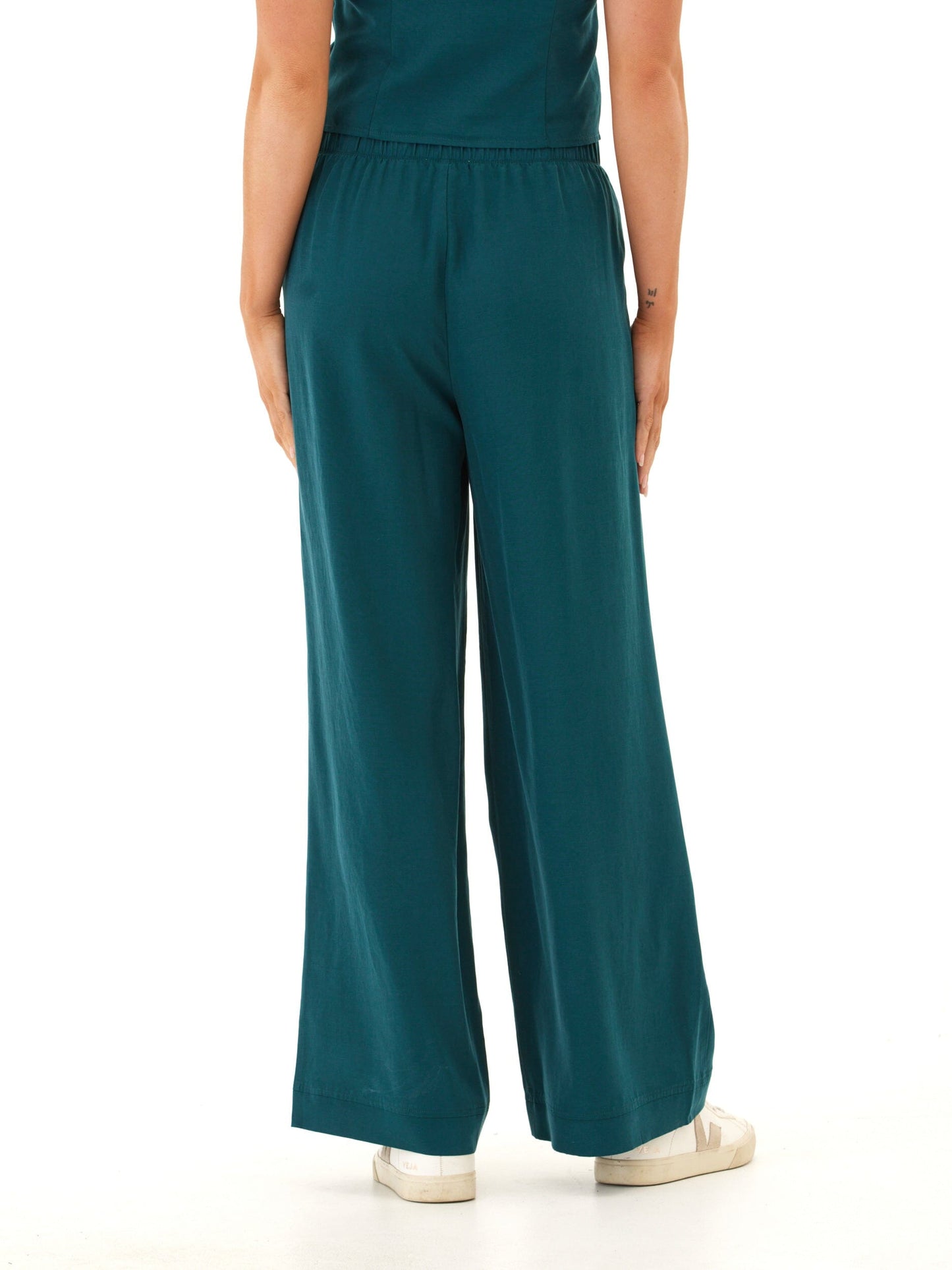 Izzy Breezy Linen Wide Leg Pant