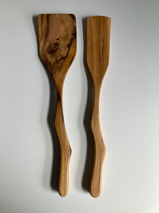 Teak Wavy Spatulas