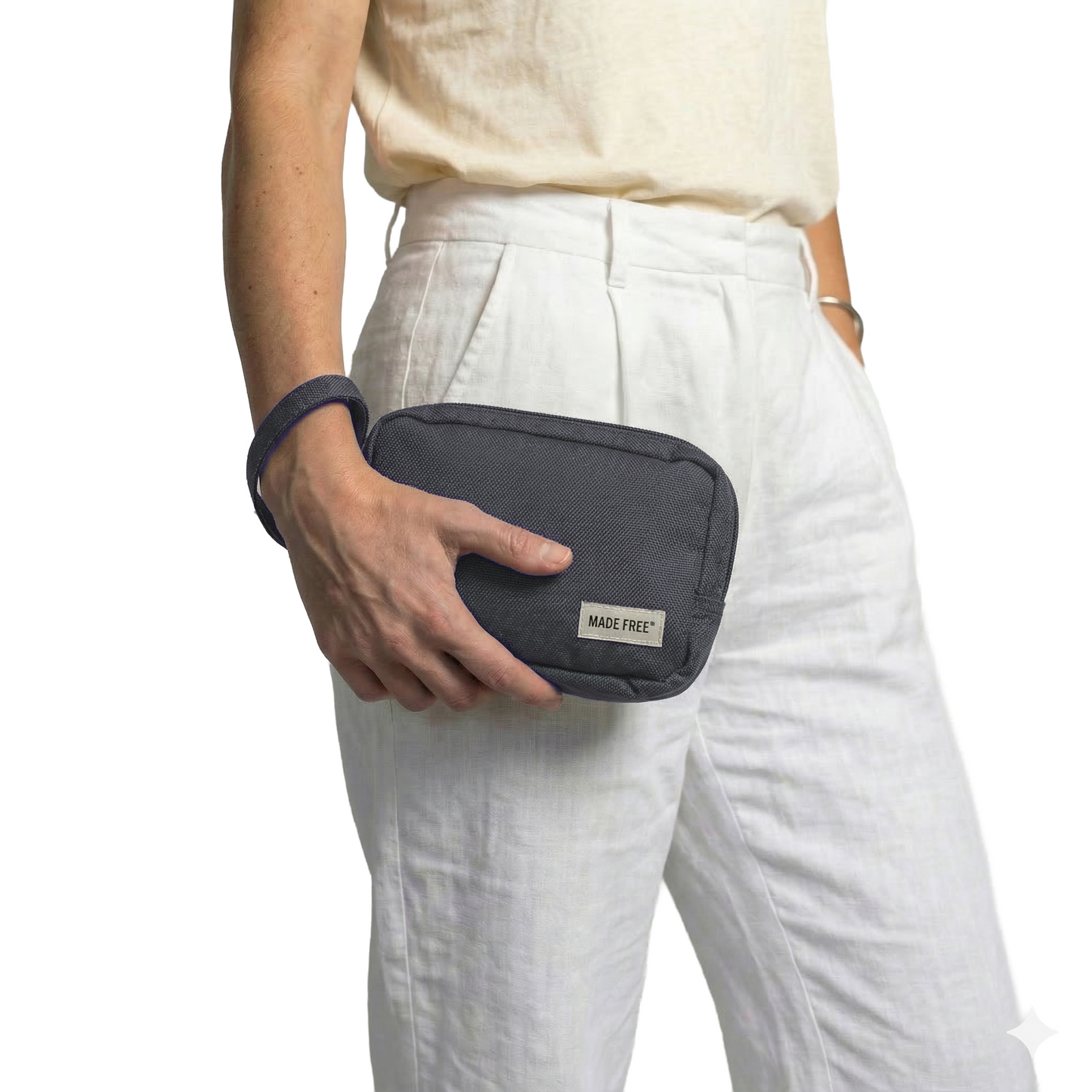 Adventure Case AW Charcoal